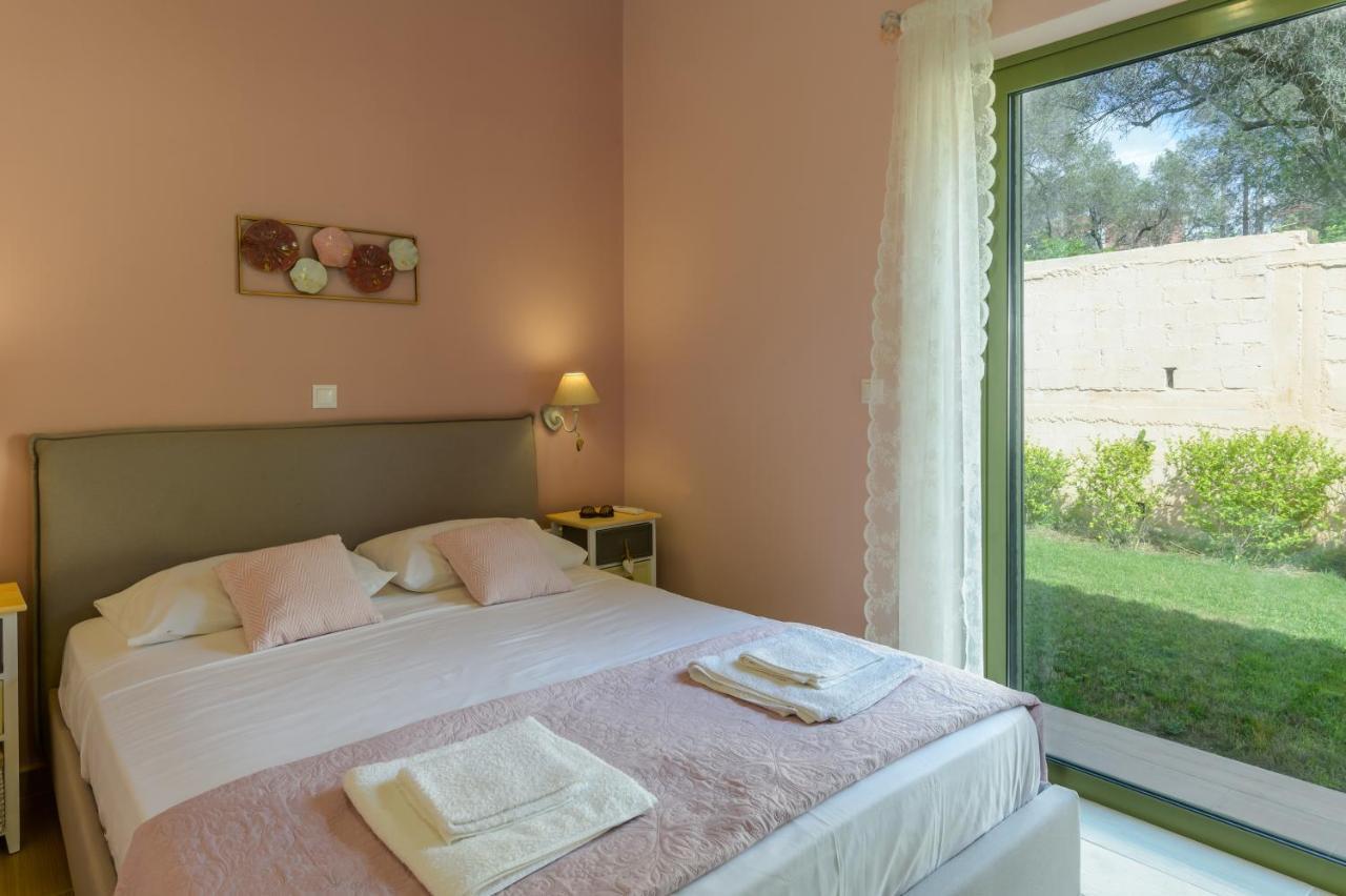 Comfeto & Mandolato Sweet Holiday home Lakithra